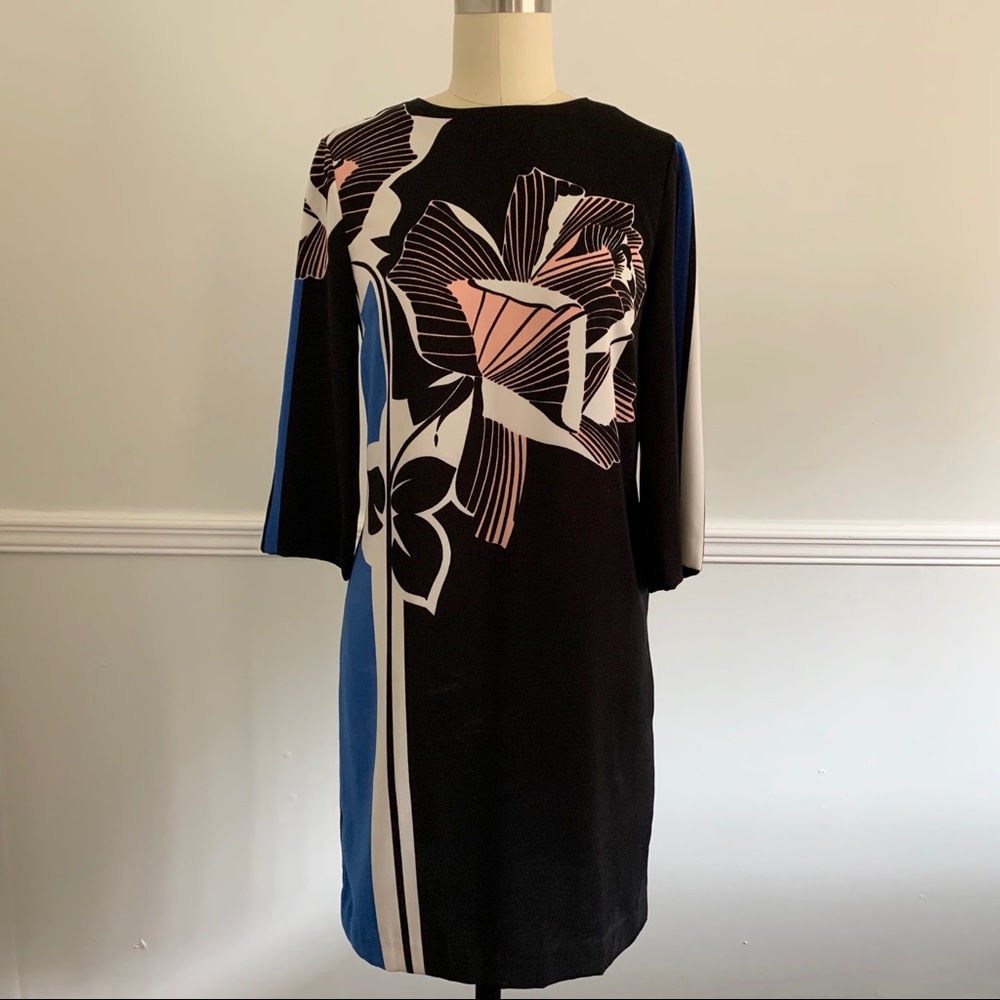 Warehouse Shift Dress with Graphic Floral Design